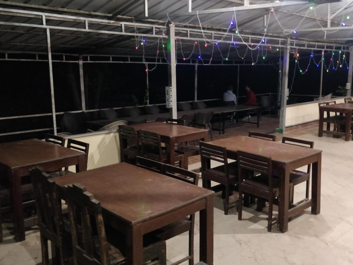 Camp High 5 Jayalgarh Hotel Dāngchura Eksteriør billede