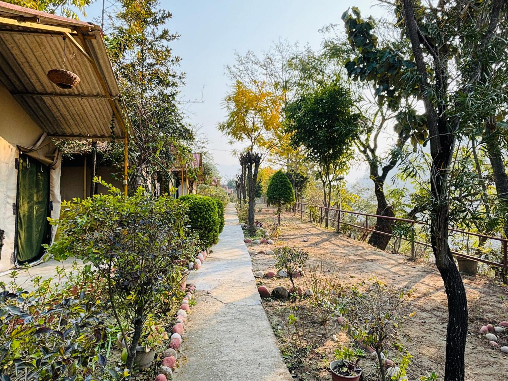 Camp High 5 Jayalgarh Hotel Dāngchura Eksteriør billede